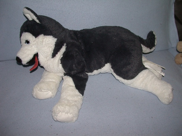 H-1140  Ikea hond husky Livlig - 57 cm