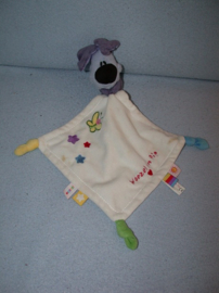 H-767  Tiamo hondje Woezel met kroeldoekje