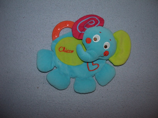 KP-725  Chicco kroeldoekje olifant