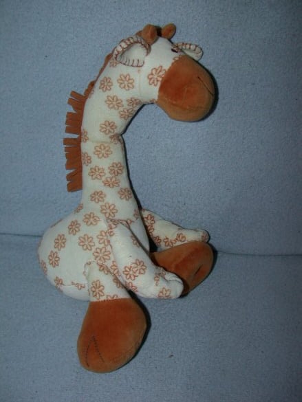 AJ-686  Hema giraffe - 31 cm