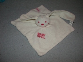 K-608  BabyPlanet kroeldoekje konijn 'Babyspul'