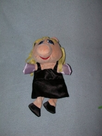 QZ-610 AH/Muppets handpop Miss Piggy