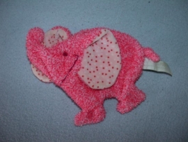 KP-1147  Happy Horse kroeldoekje olifant Erin 2006