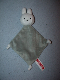K-1494  Tiamo/Sudocrem kroeldoekje Nijntje