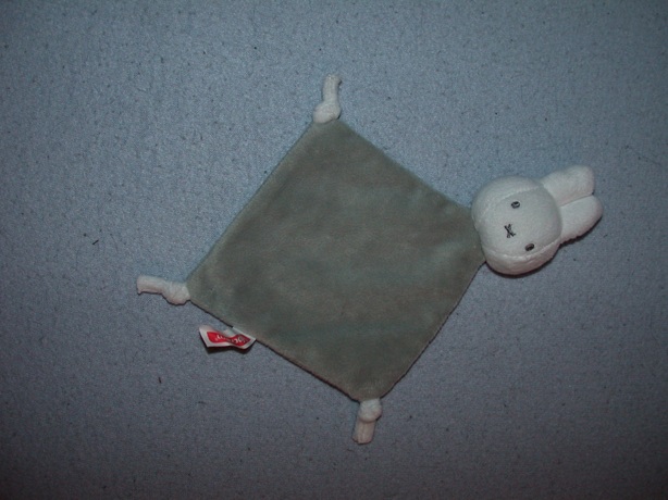 K-1494  Tiamo/Sudocrem kroeldoekje Nijntje