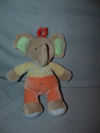 KP-327  Nicotoy olifant - 22 cm - beschadigd oor