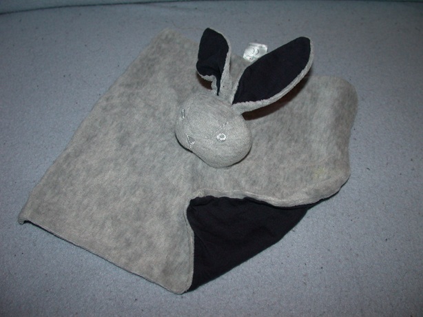 K-1291  Bambino kroeldoekje konijn - tricot oortjes!