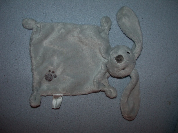 K-1294  Nicotoy kroeldoekje konijn