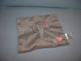 KP-1702  Babylove kroeldoekje olifant