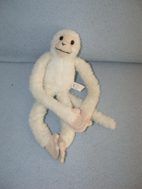 AJ-2122  PIA/P.I.A. slungelaap - 31 cm