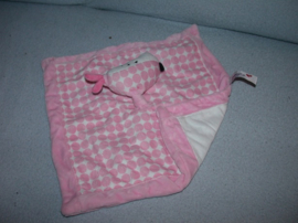 E-813  Prenatal kroeldoek vogel
