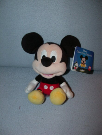 M-649  Gloednieuw! Disney Classic Plush Collection Mickey Mouse - 21 cm