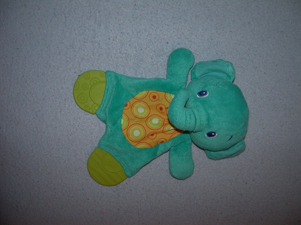 KP-1099  Bright Starts kroeldoekje olifant met bijtstukken