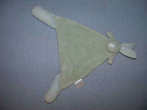 K-1282  Bambino kroeldoekje konijn