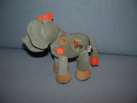 KP-1226  Nicotoy olifant