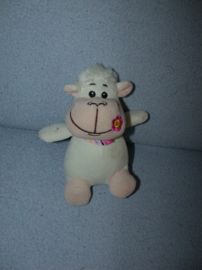 QZ-1023  Toi-Toys schaapje met halsdoekje - 16 cm