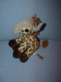AJ-2044  BBC/Posh Paws giraffe - 15 cm