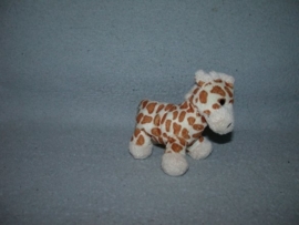 AJ-833  Hema giraffe