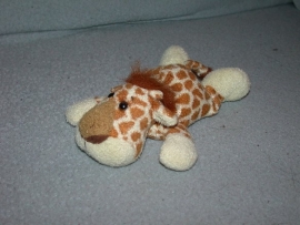 AJ-403  Hema giraffe - 17 cm
