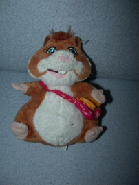 AJ-768  Albert Heijn/Merison hamster meisje - 16 cm