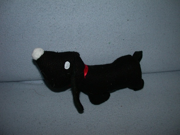 H-1311  Hema hond/tekkel Takkie uit Jip & Janneke - 27 cm