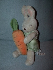 K-381  Ikea konijn met wortel - 26 cm