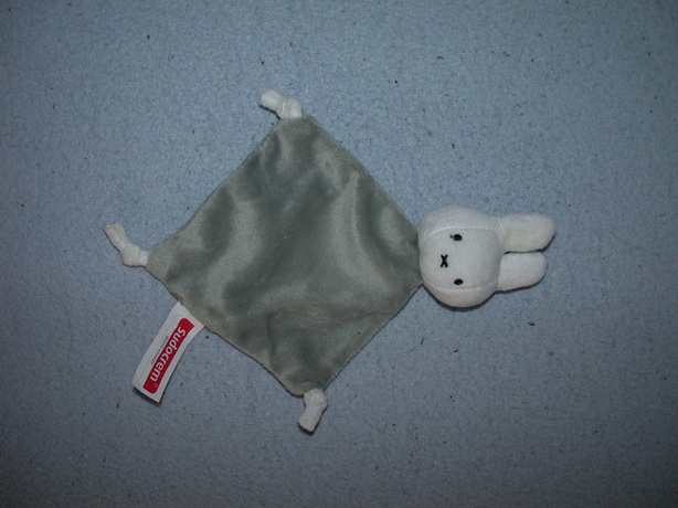 K-1494  Tiamo/Sudocrem kroeldoekje Nijntje