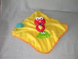 PS-978  Sesamstraat kroeldoek Elmo