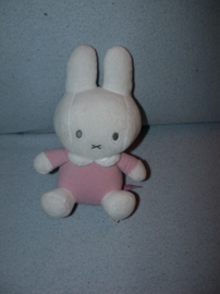 K-1720  Tiamo Nijntje/Miffy - 21 cm
