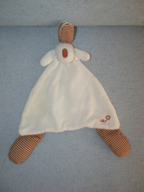 K-1407  Bambino kroeldoekje konijn
