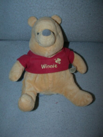 B-39  Nicotoy/Disney Baby beer Winnie de Poeh - 18 cm