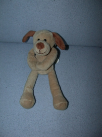 H-585  Hema hondje met magneetjes