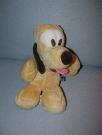 H-538  Nicotoy hond Pluto - 28 cm