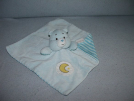 B-1952  Care Bears kroeldoek Troetelbeertje