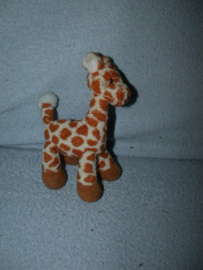 AJ-325  Hema kleine giraffe