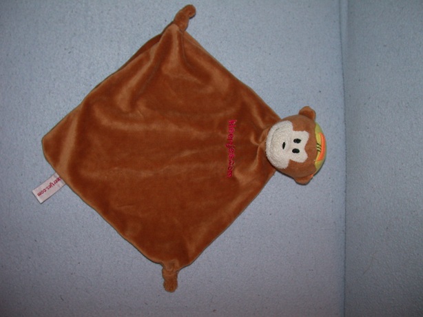 AJ-881  Kleertjes.com kroeldoek aap