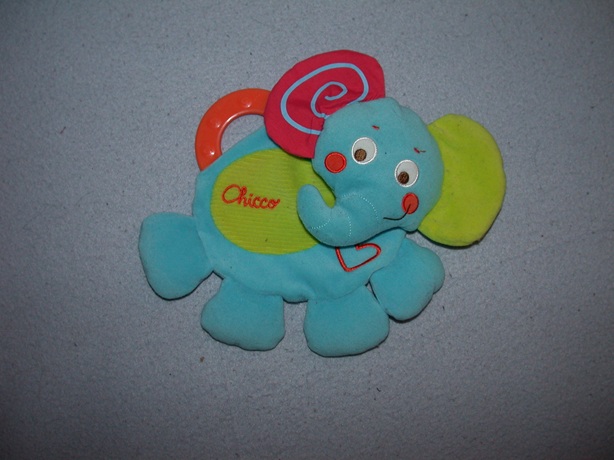 KP-725  Chicco kroeldoekje olifant