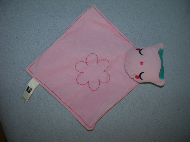 KP-1767  Hema kroeldoekje poes