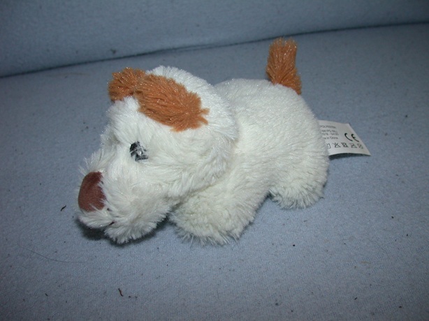 H-1128  ZD Trading/Action hondje - 15 cm