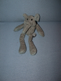 KP-937  Anna Club Plush olifantje - 23 cm