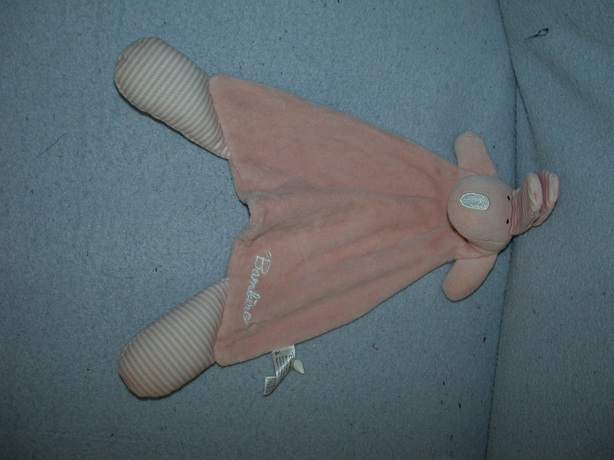 K-1469  Bambino kroeldoekje konijn