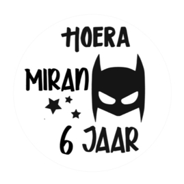 Batman traktatiesticker met naam
