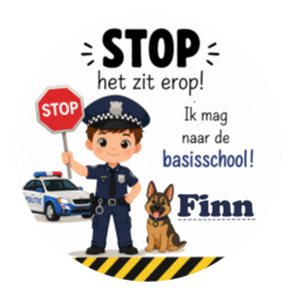 Politie traktatiesticker met naam | Stop, het zit erop