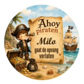 Piraten traktatiesticker met naam | Ahoy piraten