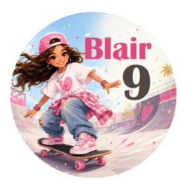 Skate girl traktatiesticker met naam