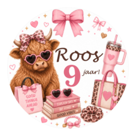 Trendy Highland cow traktatiesticker met naam