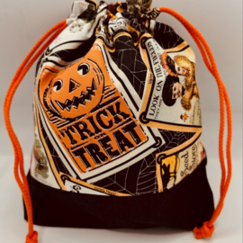 Trick or treat - 30cm