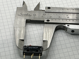 Burges V42T8GP micro switch 2cm X 1cm X 0,6cm