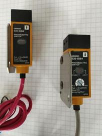 Omron E3S-5LB4 + E3S-5DB4 Photoelectric switch (gebruikt)