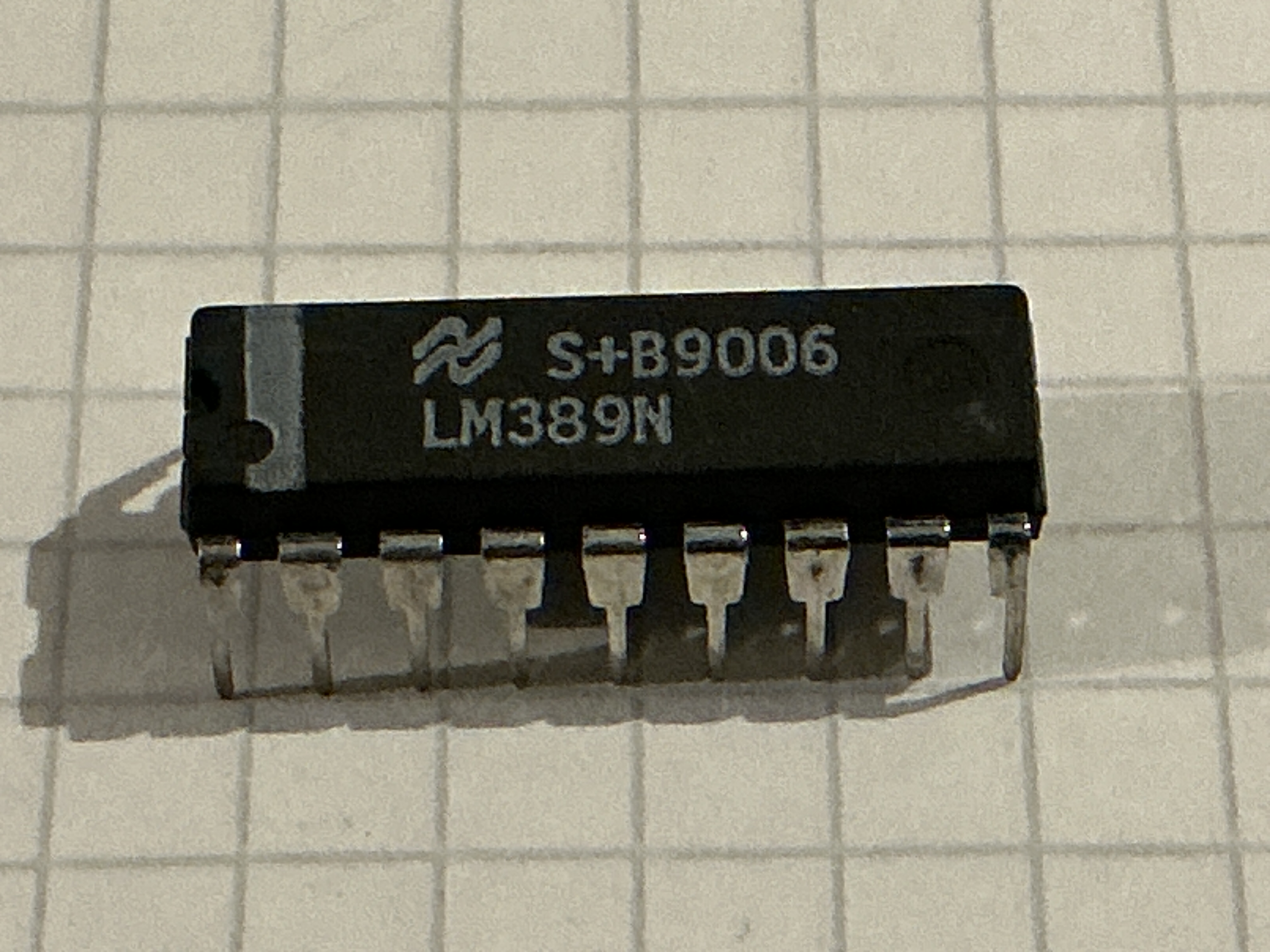 LM389N
